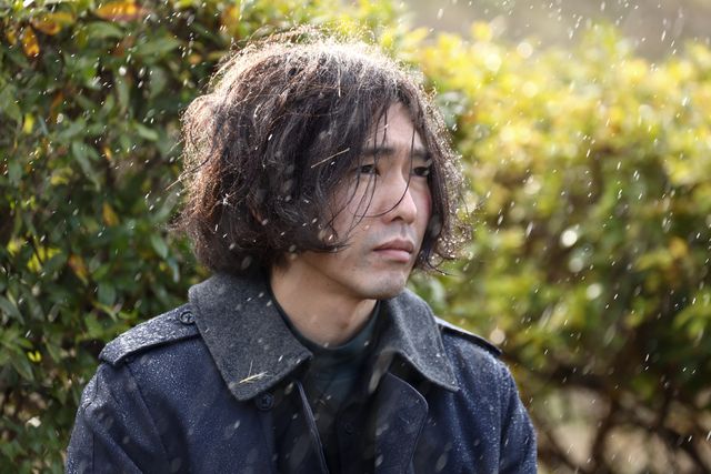 記憶をなくした爆弾魔登場！「ミステリと言う勿れ」4話場面写真（2枚目）