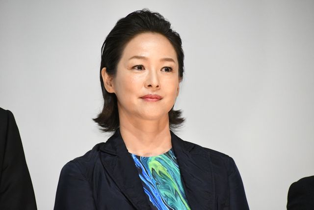 菊地凛子は肩出しドレス、オダギリジョーは黒スーツ！『658km、陽子の旅』完成披露舞台挨拶の様子（12枚目）