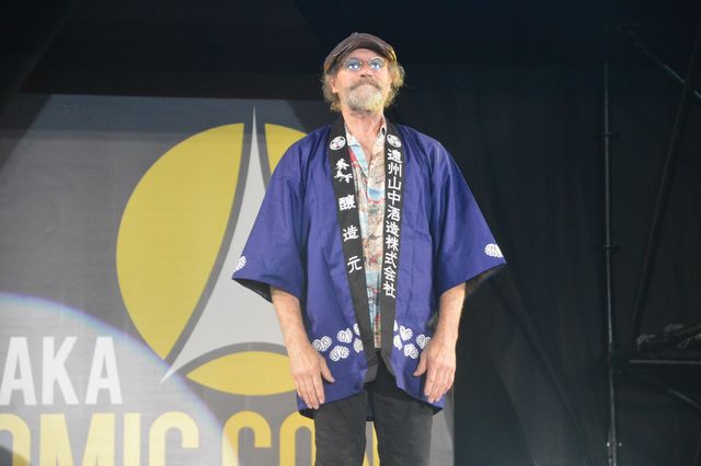 マッツ・ミケルセン、オーランド・ブルームら法被姿で登場！「大阪コミコン2023」グランドフィナーレ（3枚目）