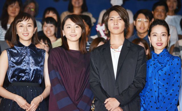 「コード・ブルー」メンバー、劇場版の初日に感激！『劇場版　コード・ブルー－ドクターヘリ緊急救命－』舞台あいさつ：フォトギャラリー