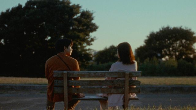 広瀬すず、仲野太賀、岸井ゆきの、岡山天音ら出演『アット・ザ・ベンチ』場面写真:フォトギャラリー