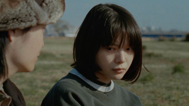 広瀬すず、仲野太賀、岸井ゆきの、岡山天音ら出演『アット・ザ・ベンチ』場面写真（15枚目）