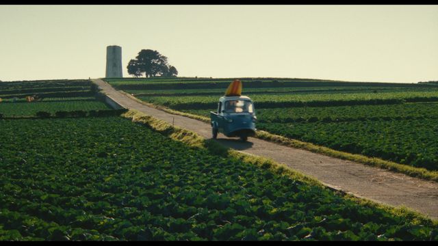 桑田佳祐監督の大ヒット作『稲村ジェーン』場面写真（4枚目）