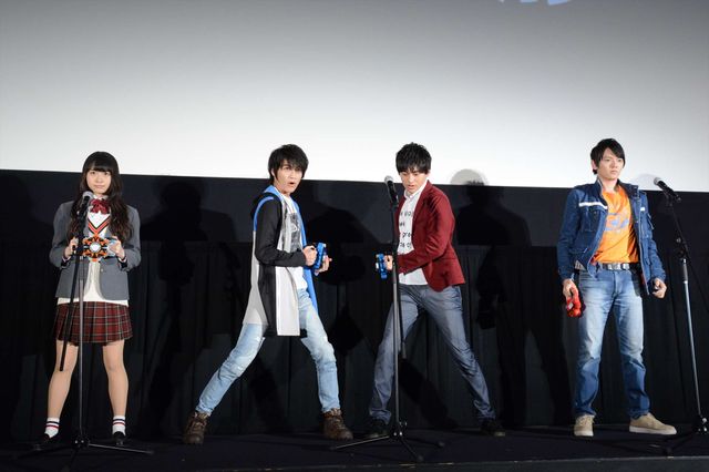 『劇場版ウルトラマンR / B』4人で生変身！公開記念舞台あいさつ（15枚）（5枚目）