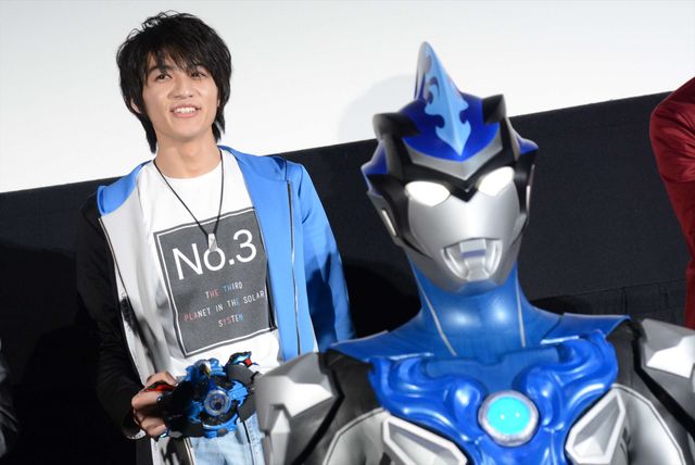 『劇場版ウルトラマンR / B』4人で生変身！公開記念舞台あいさつ（15枚）（12枚目）