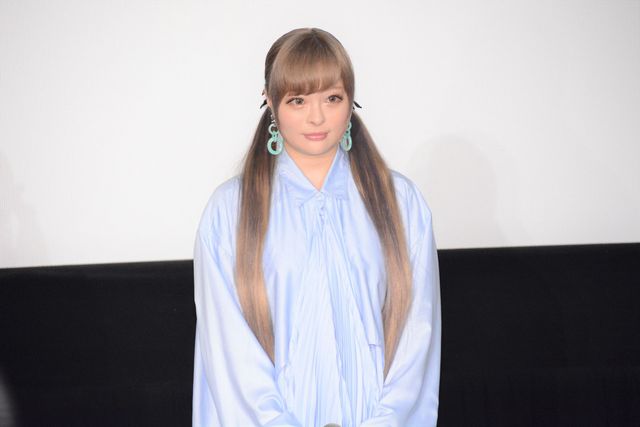 『映画クレヨンしんちゃん　激突！ラクガキングダムとほぼ四人の勇者』公開記念舞台あいさつ（4枚目）
