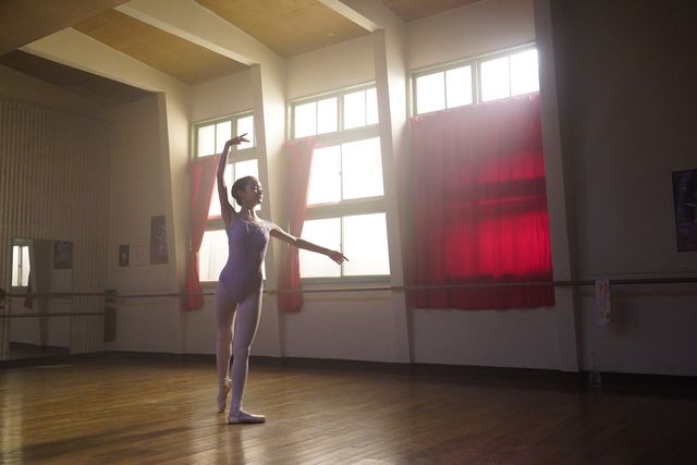 切なき擬似母子のラブストーリー…草なぎ剛主演『ミッドナイトスワン』場面カット：フォトギャラリー