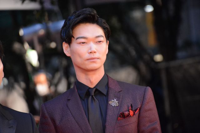 二宮和也、稲垣吾郎、鈴木亮平らレッドカーペットを彩った俳優たち！（10枚目）