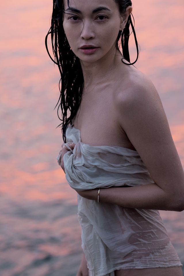 【4枚】美ボディ！大人の色気が匂い立つ長谷川京子（2枚目）