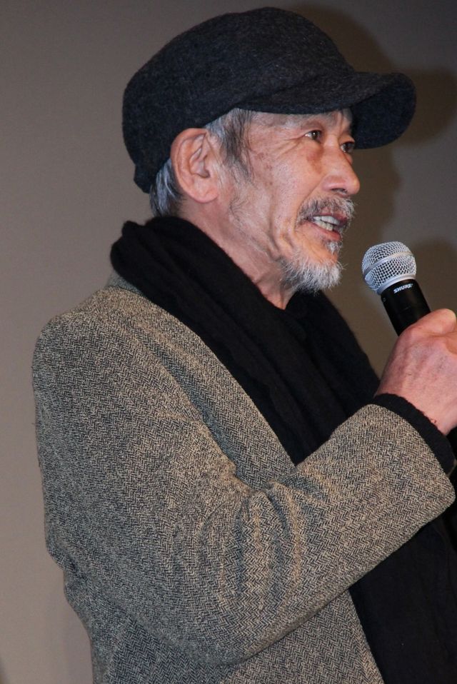 岡田准一と“口撃”し合った井上真央！『永遠の0』大ヒット舞台あいさつ写真ギャラリー（3枚目）