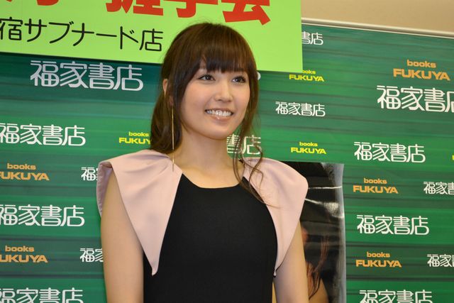 初ヌードを披露した三津谷葉子「撮影中は素っ裸で歩いていました」とあっけらかん　画像ギャラリー（3枚目）