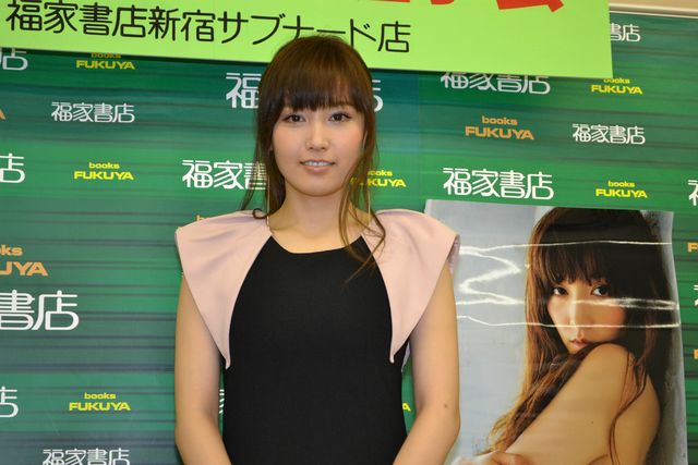 初ヌードを披露した三津谷葉子「撮影中は素っ裸で歩いていました」とあっけらかん　画像ギャラリー（6枚目）