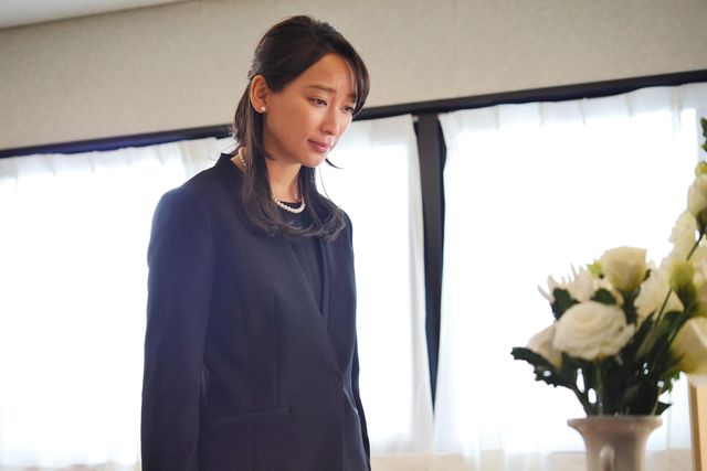 「世にも奇妙な物語 ’20夏の特別編」杏主演「燃えない親父」（2枚目）