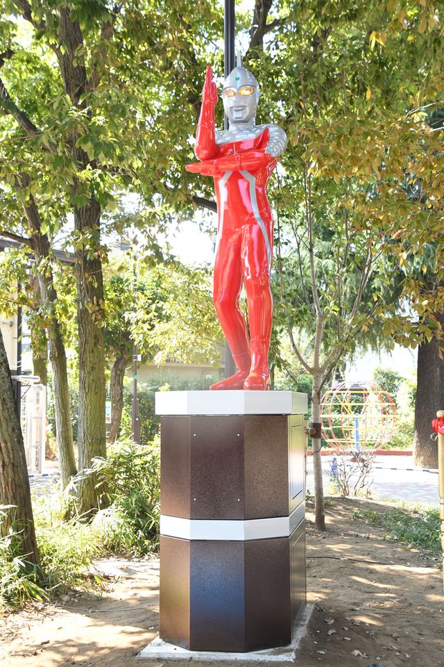 ダン・森次晃嗣＆星司・高峰圭二も駆けつける！ウルトラセブンモニュメント除幕式（6枚目）