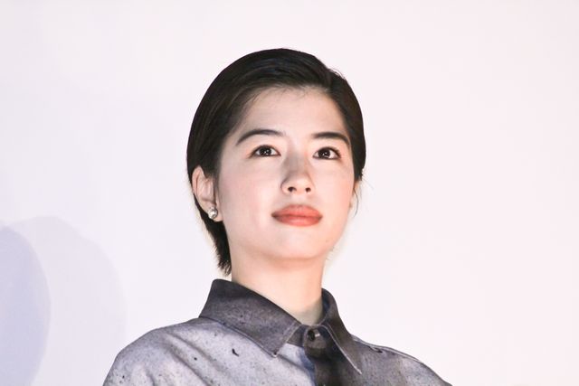 佐久間由衣＆奈緒ら登壇！『君は永遠にそいつらより若い』初日舞台あいさつ（6枚目）