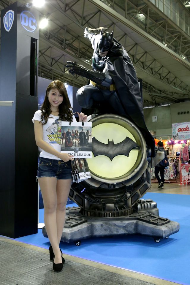 東京コミコンがついに開催！デロリアンや美人コンパニオンも！フォトギャラリー（7枚目）