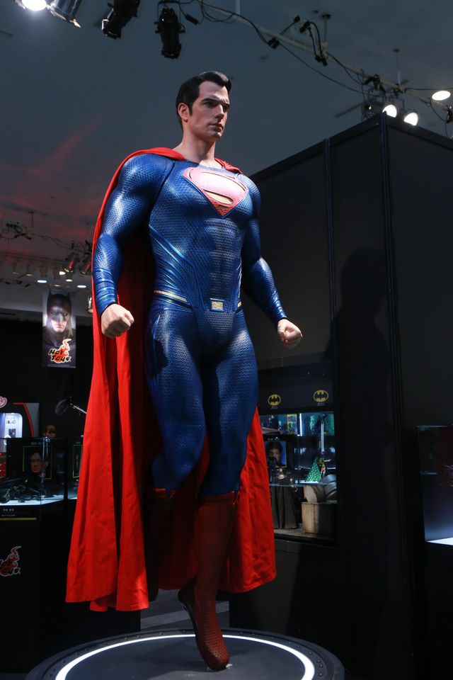 「バットマン」コスチュームがズラリ！「バットマン100%ホットトイズ」フォトギャラリー（3枚目）