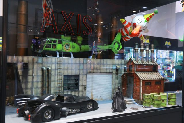 「バットマン」コスチュームがズラリ！「バットマン100%ホットトイズ」フォトギャラリー（12枚目）