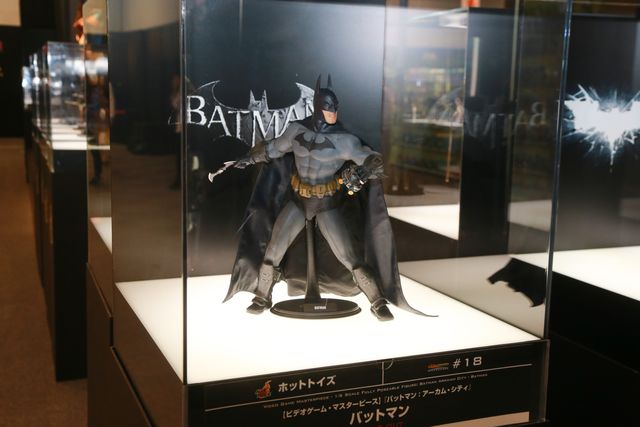 「バットマン」コスチュームがズラリ！「バットマン100%ホットトイズ」フォトギャラリー（18枚目）