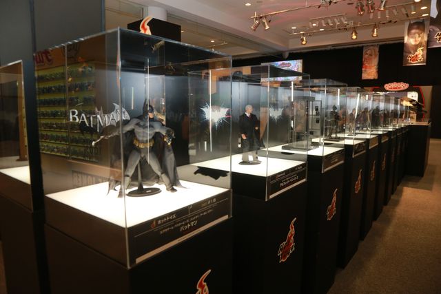 「バットマン」コスチュームがズラリ！「バットマン100%ホットトイズ」フォトギャラリー（19枚目）