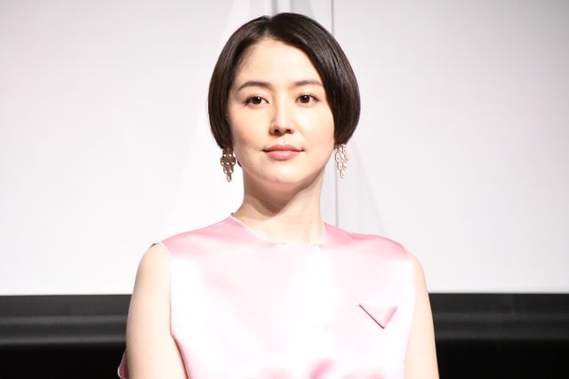 長澤まさみ、ピンクのドレス姿が美しい！第45回日本アカデミー賞記者発表（8枚目）