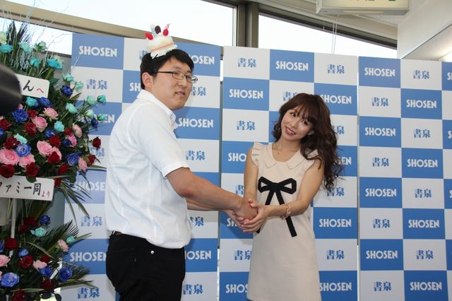 元SDN48の大堀女王様、極小黒ビキニや貝殻ビキニでもまだ脱ぎ足らない!?　さらに過激な写真集に意欲「もっと攻めたい」　画像ギャラリー（6枚目）