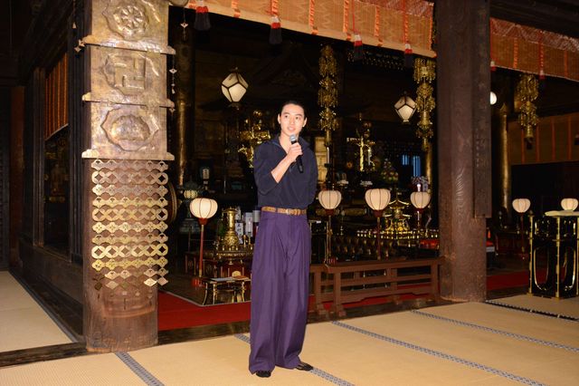 山崎賢人リーゼントで護国寺に！『ジョジョ』大ヒット祈願イベント（16枚目）