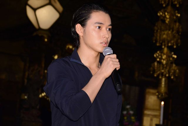 山崎賢人リーゼントで護国寺に！『ジョジョ』大ヒット祈願イベント（19枚目）