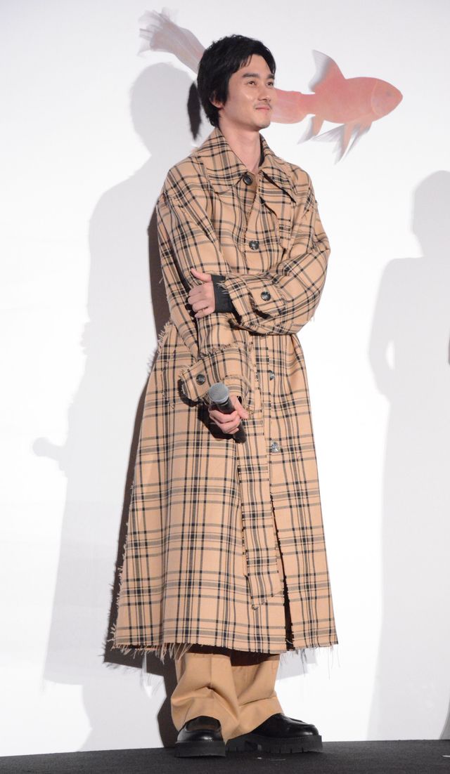 吉岡里帆、美しいシースルードレスで水上恒司、竜星涼らと登壇！『九龍ジェネリックロマンス』ジャパンプレミア（13枚目）