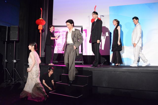 吉岡里帆、美しいシースルードレスで水上恒司、竜星涼らと登壇！『九龍ジェネリックロマンス』ジャパンプレミア（33枚目）