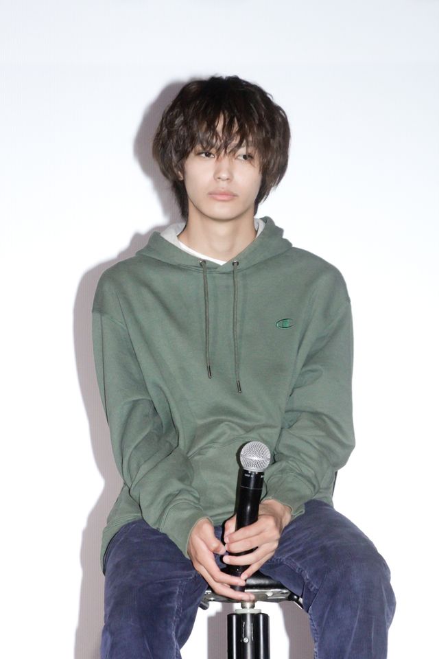 多部未華子×松下洸平×今田美桜×神尾楓珠登壇！「silent」脚本家とタッグ「いちばんすきな花」完成披露（16枚目）