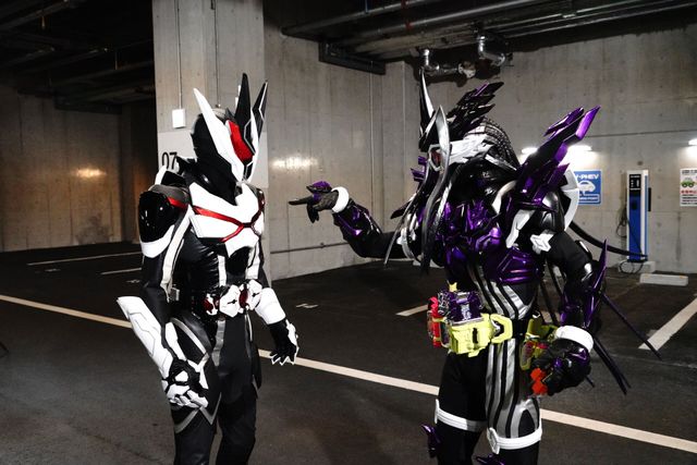 仮面ライダーサウザンドアーク「ゲンムズ」続編に登場！檀黎斗と激突（3枚目）