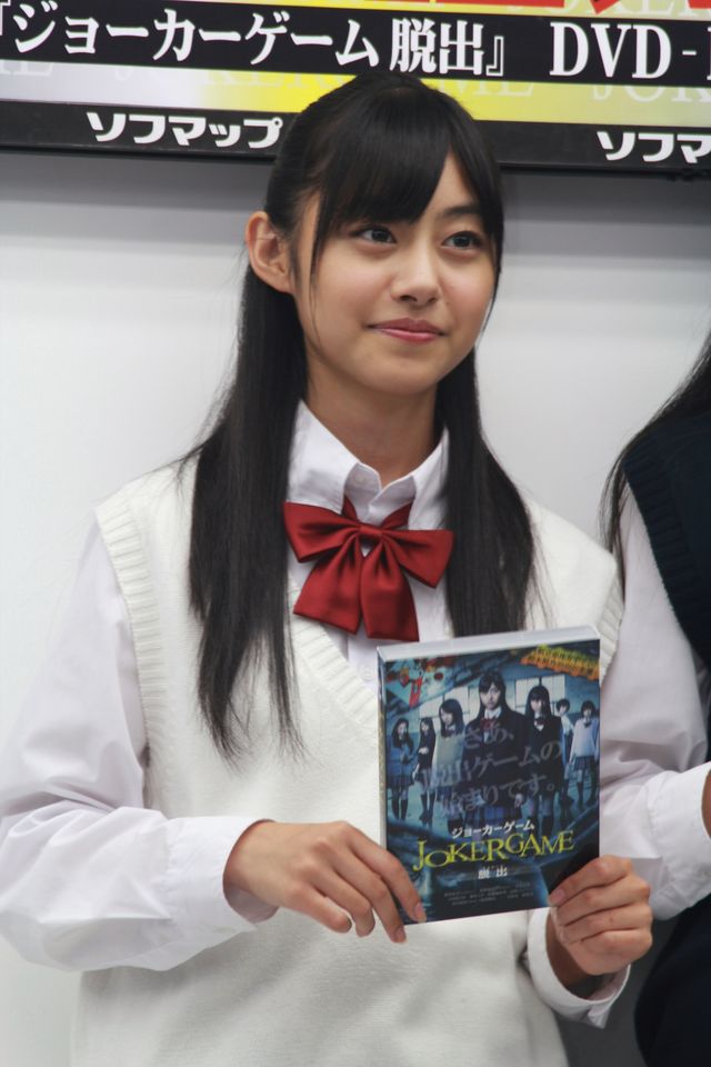 “ももクロの妹分”エビ中の鈴木＆松野　映画『ジョーカーゲーム 脱出』DVD発売記念イベント（15枚目）