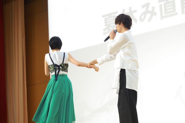 葵わかな＆佐野勇斗の笑顔！『青夏　きみに恋した30日』公開前イベント（4枚目）