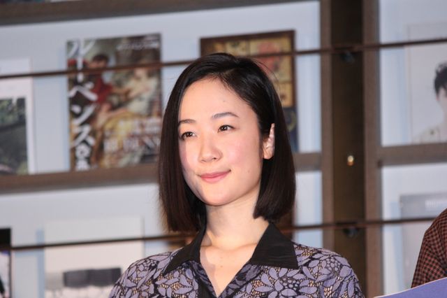 野村周平、ほほ笑みながら手を振る　映画『ビブリア古書堂の事件手帖』公開直前イベント（8枚目）