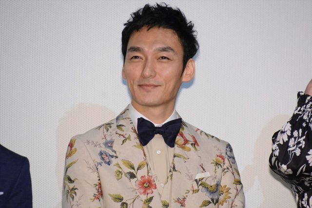 草なぎ剛、元気の源はステージに立つこと！『まく子』公開記念舞台あいさつ：フォトギャラリー