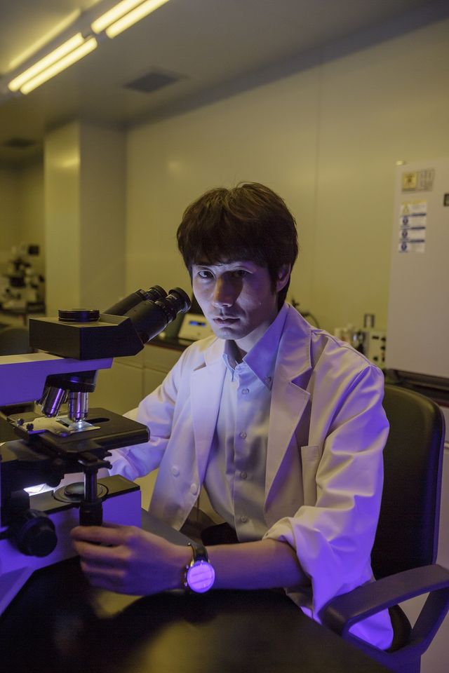 志尊淳、戸次重幸、ムロツヨシ、生瀬勝久、柄本明らも出演！東野圭吾原作『疾風ロンド』フォトギャラリー：フォトギャラリー