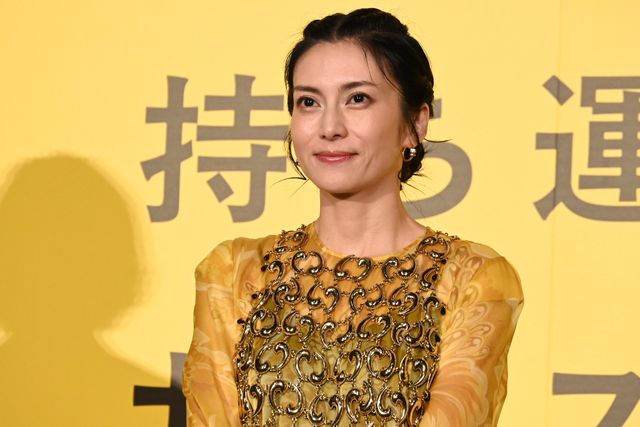 まるで女神！柴咲コウ、シースルーの装いでオダギリジョー、満島ひかりらと登壇　『兄を持ち運べるサイズに』プレミア上映会（2枚目）