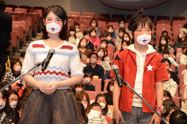 この南出凌嘉くんと浜辺美波ちゃん、最高にかわいくないか…!?『映画　妖怪ウォッチ』公開記念イベントフォトギャラリー（14枚目）