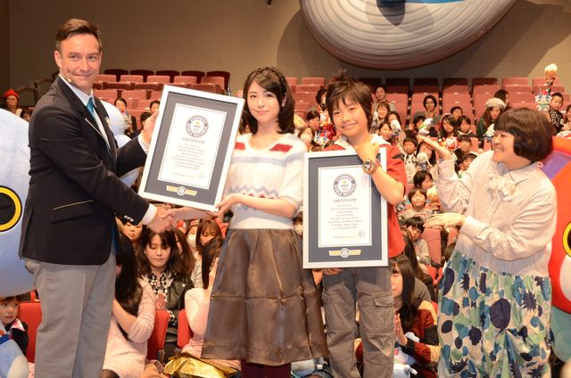 この南出凌嘉くんと浜辺美波ちゃん、最高にかわいくないか…!?『映画　妖怪ウォッチ』公開記念イベントフォトギャラリー（20枚目）