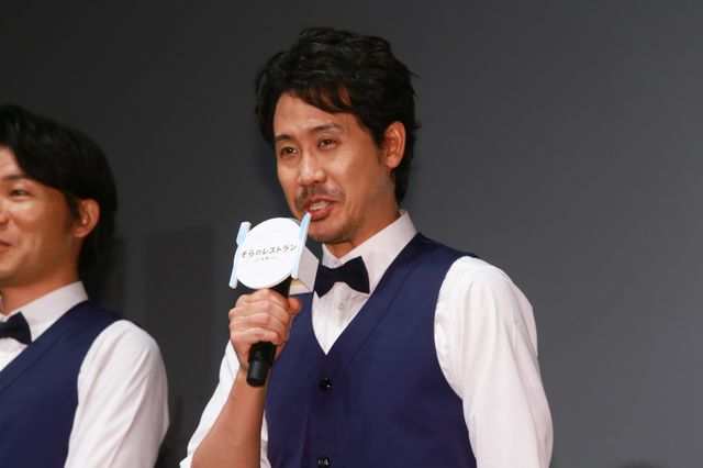 夫婦役の大泉洋＆本上まなみ、仲良くトーク！『そらのレストラン』プレミアイベント（2枚目）