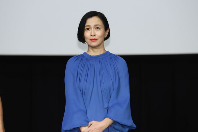 中山美穂、黒のドレス姿が美しい！『108～海馬五郎の復讐と冒険～』公開記念舞台あいさつ（5枚目）