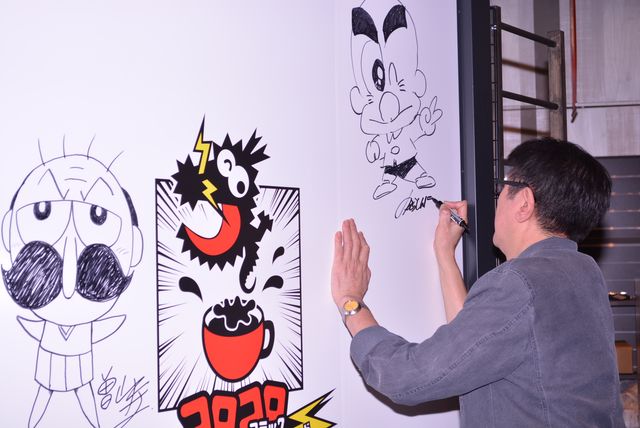 コロコロコミック40周年カフェに漫画家たちが集合！フォトギャラリー：フォトギャラリー