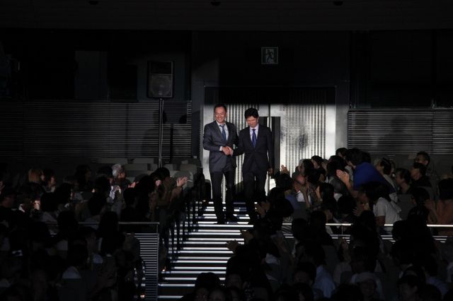 渡辺謙、客席から登場！映画『許されざる者』プレミア写真ギャラリー（4枚目）