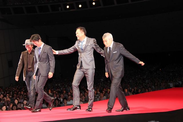 渡辺謙、客席から登場！映画『許されざる者』プレミア写真ギャラリー（6枚目）