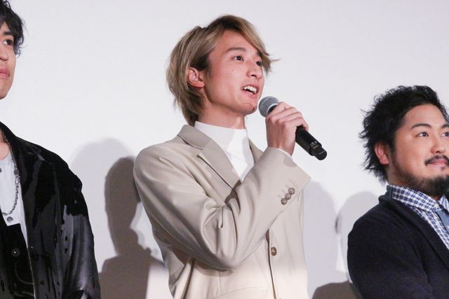 キレッキレのダンスを披露！福士蒼汰ら出演『曇天に笑う』初日舞台挨拶（6枚目）