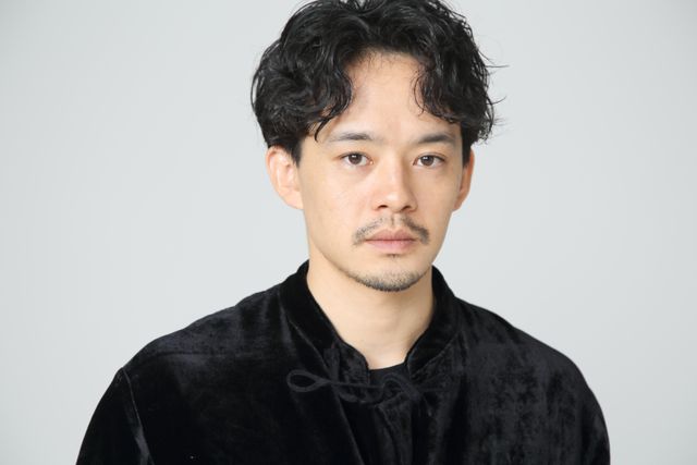 『シン・仮面ライダー』池松壮亮x浜辺美波x柄本佑インタビュー撮り下ろしカット（6枚目）