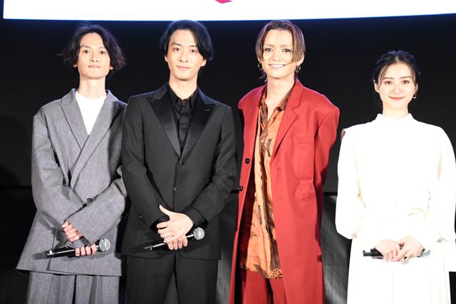 おかえり、アンク！「仮面ライダーオーズ」完結編が公開決定、渡部秀＆三浦涼介ら生報告：フォトギャラリー