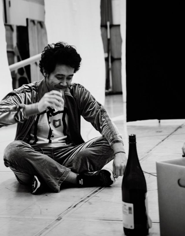 普段とはまた違う表情！TEAM NACS の舞台稽古の様子：フォトギャラリー