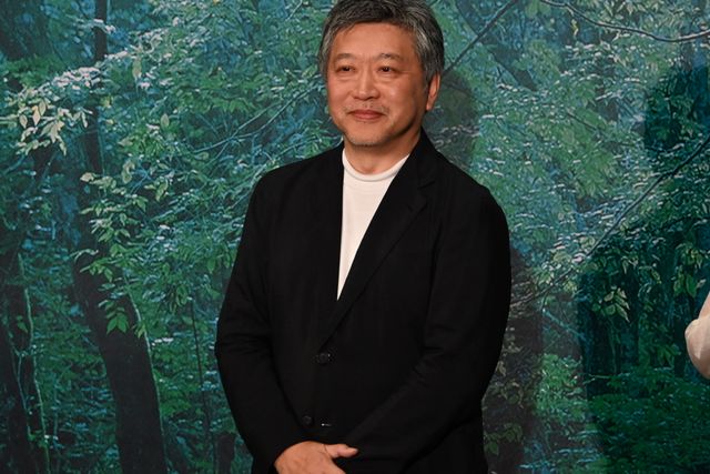綾瀬はるか＆千鳥・大悟、揃ってカンヌ映画祭へ！映画『箱の中の羊』完成披露試写会（18枚目）